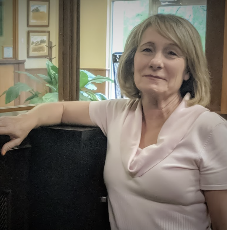 picture-of-laura-sanford-attorney